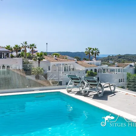 Villa Designer Elodie With Private Pool And Space